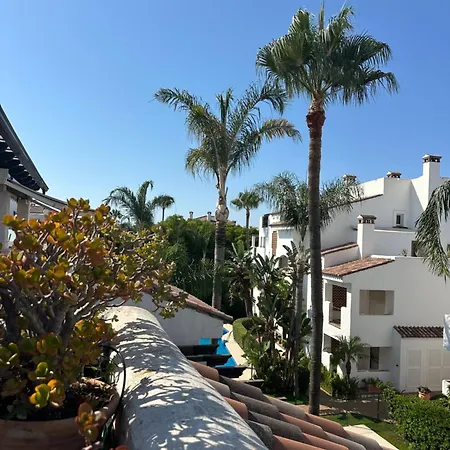 Apartment La Goleta Marbella